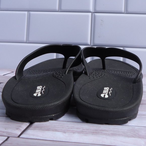 SIZE 9/10. Okabashi Leslie\'s pool supplies, men’s large flip flops mariner black main image 13